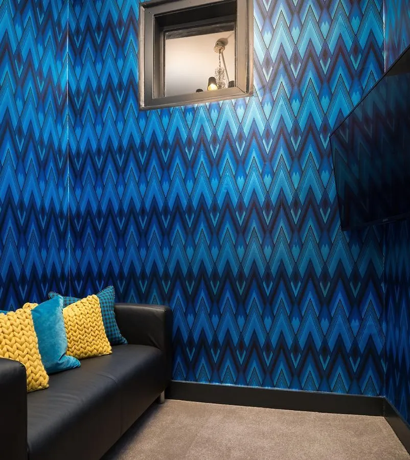 Hillside Luxury Apartment  אדינבורו