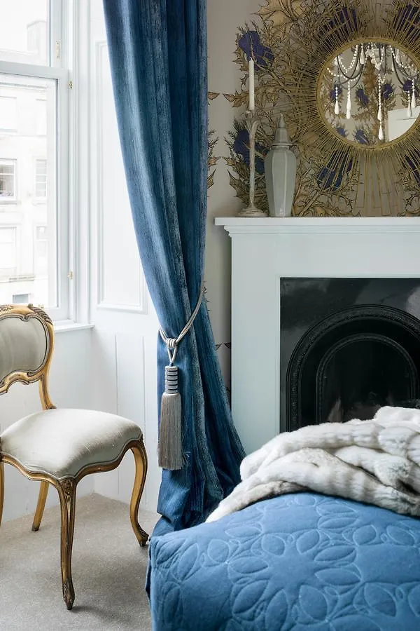 Hillside Luxury Apartment אדינבורו